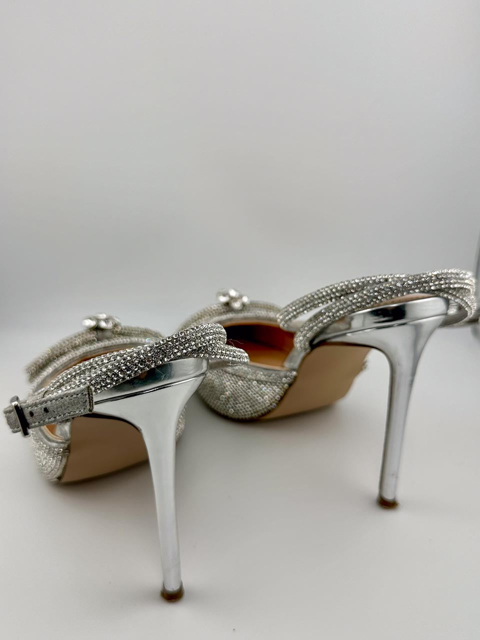 Steve Madden Coquette Rhinestone Bow Pointed Stiletto Heels (US 6.5M)