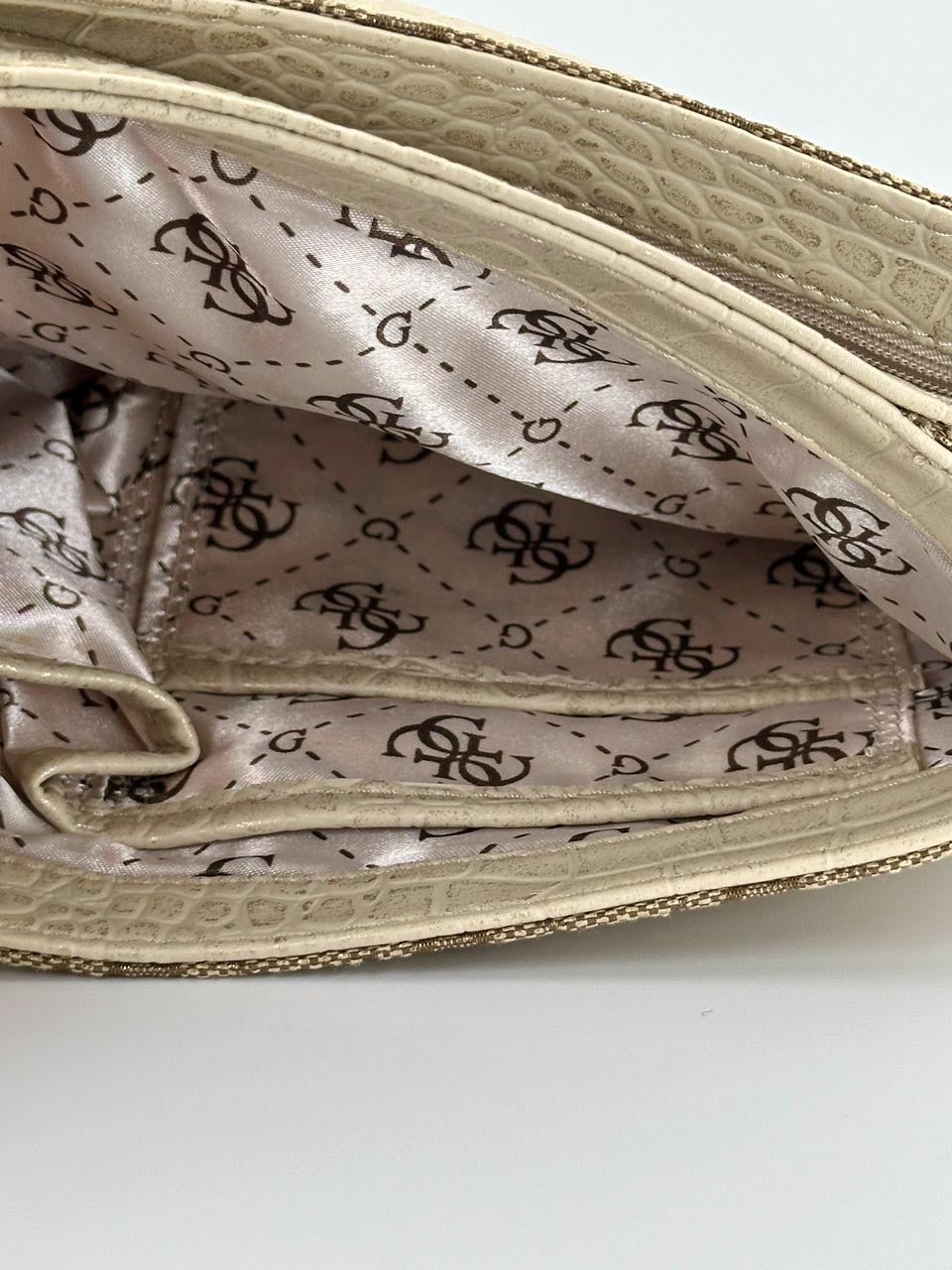 y2k guess monogram gold shoulder purse