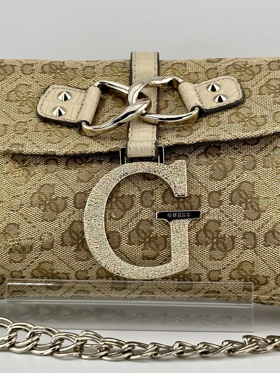y2k guess monogram gold shoulder purse