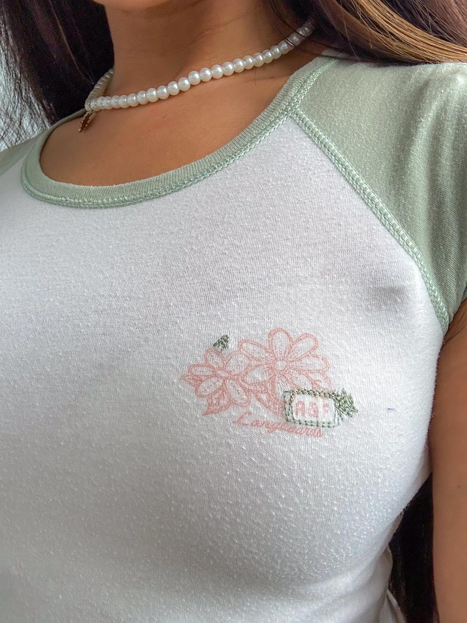 Vintage Y2K Abercrombie & Fitch Hibiscus Flower Graphic Baby Tee in Semi Sheer Fabric, Coconut Girl Top (S)