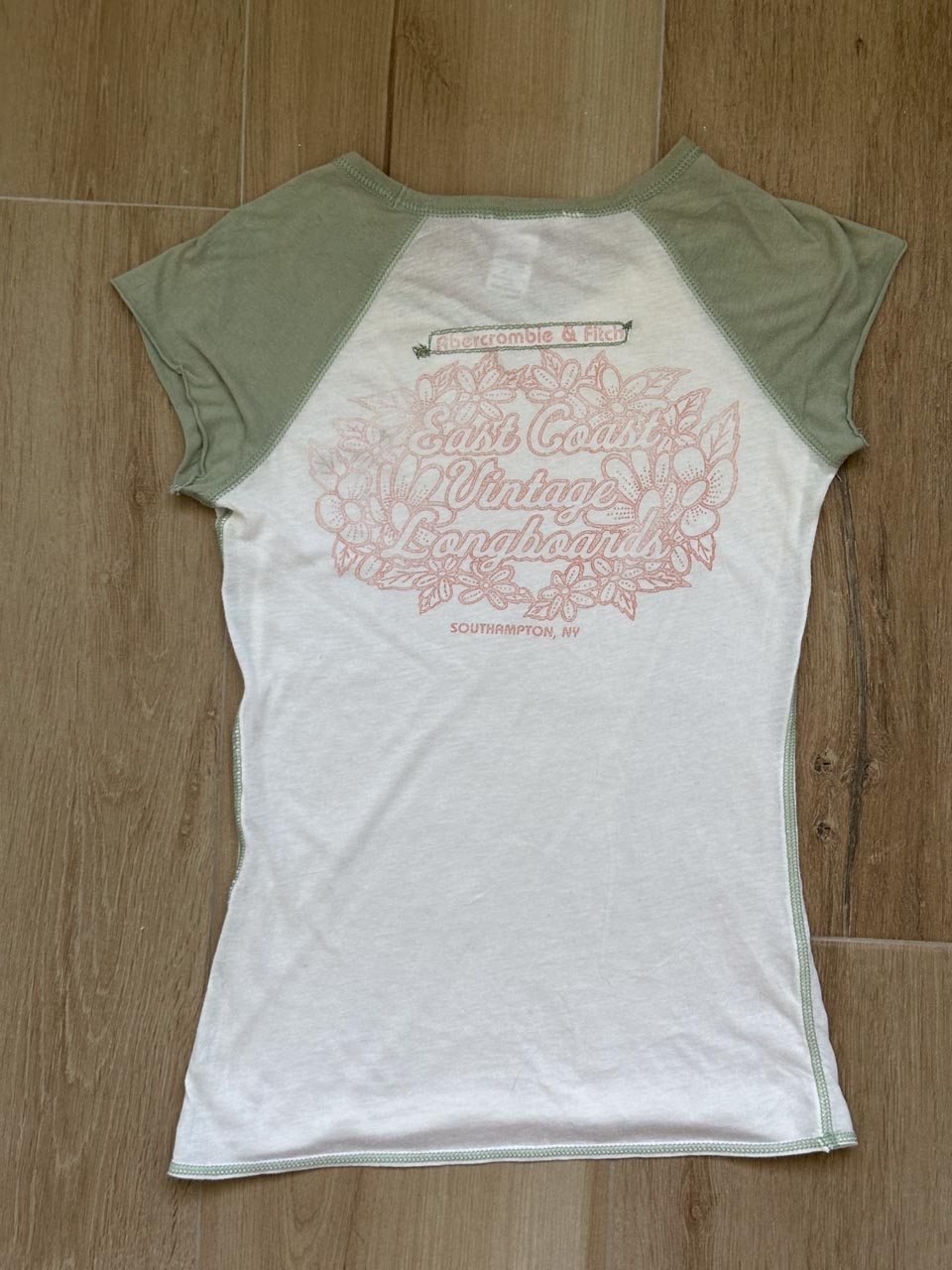 Vintage Y2K Abercrombie & Fitch Hibiscus Flower Graphic Baby Tee in Semi Sheer Fabric, Coconut Girl Top (S)